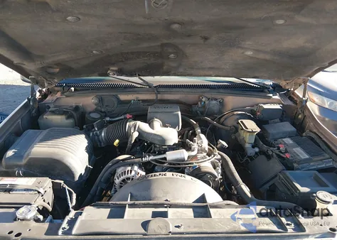 1996 Chevrolet Gmt 400 z USA, uszkodzony, nr VIN 1GCEK19MXTE154766